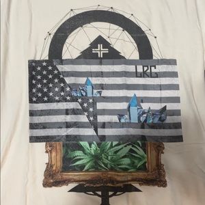 tee shirt lrg
